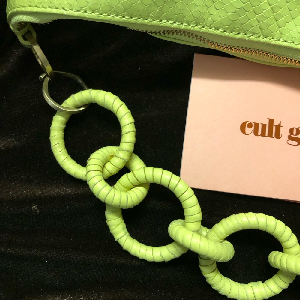 cult gaia Neon Lime Chain-Link Clutch - Picture 10 of 12